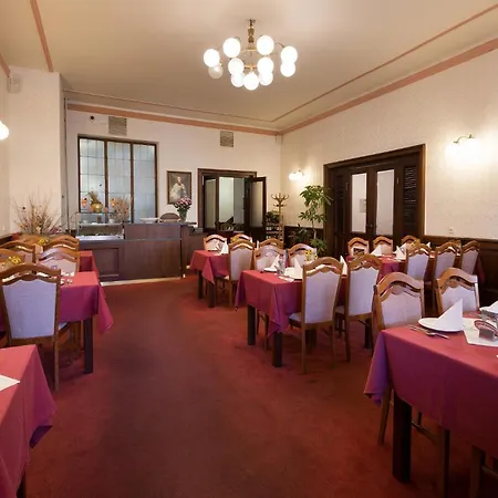 Hotel U Cerneho Orla Telc