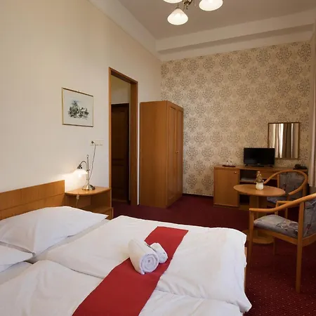 Hotel U Cerneho Orla Telc