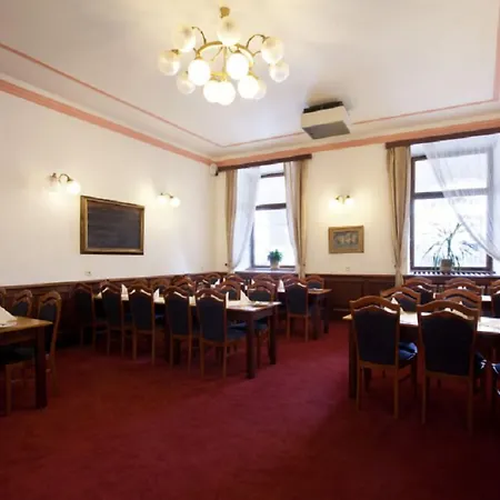 Hotel U černého Orla Telč
