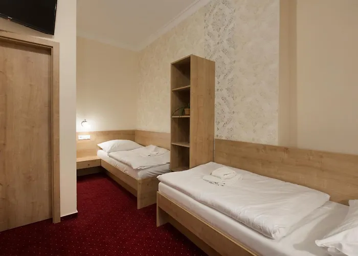 U Cerneho Orla Hotell Telč
