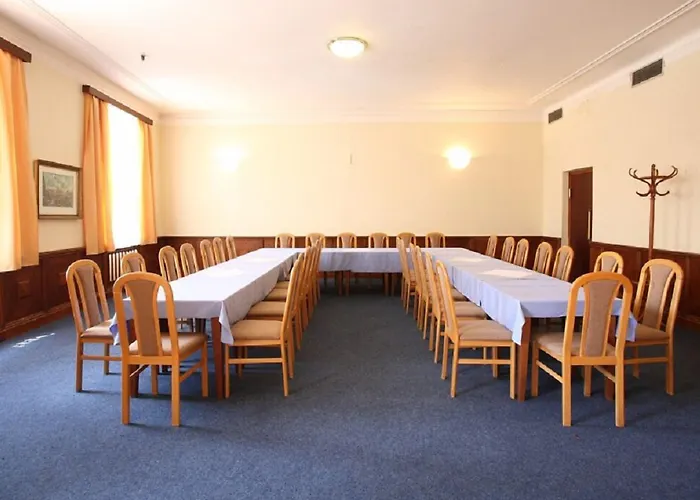 Hotell U Cerneho Orla