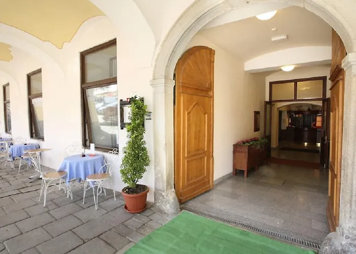 Hotel U Cerneho Orla